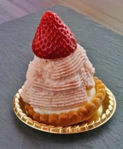 人生の楽園 京都のケーキ屋 菓子工房momo の場所は 定年退職後夫婦で作るケーキや他のメニューとその値段は
